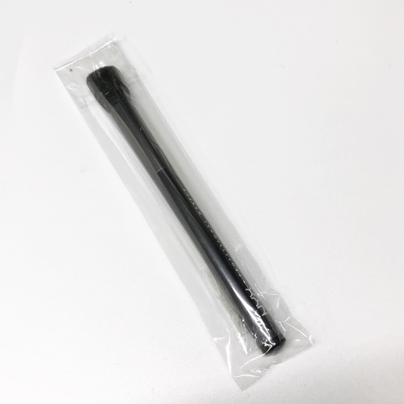 NEW NYX Professional Makeup Pro Contour Brush Tapered Synthetic PROB05 - Picture 2 of 5